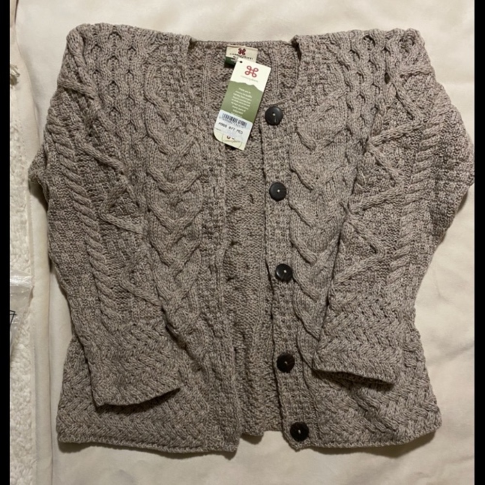NWT carraig donn cardigan